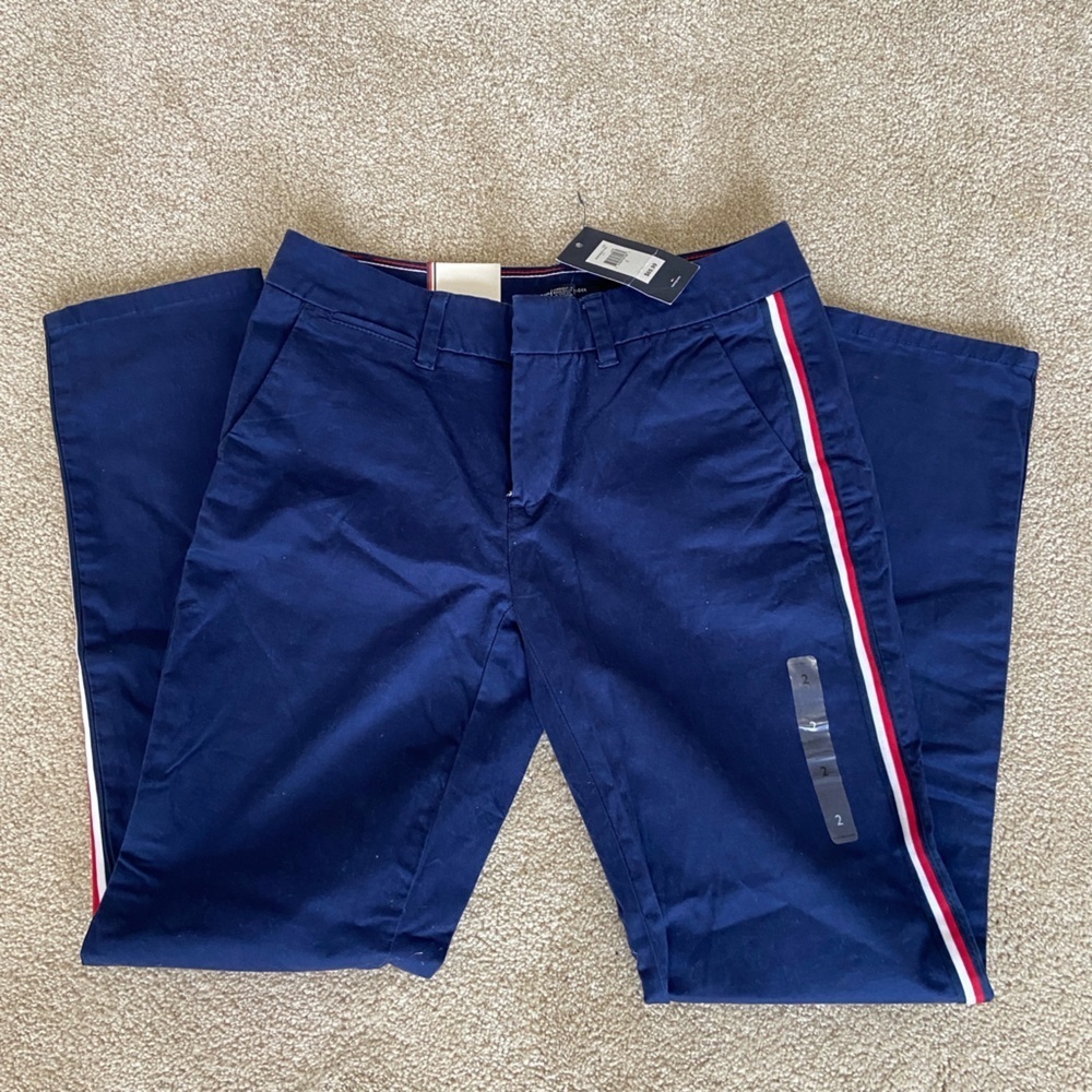Tommy Hilfiger woman’s Blue Chinos with Red and White Stripe - Picture 2 of 6